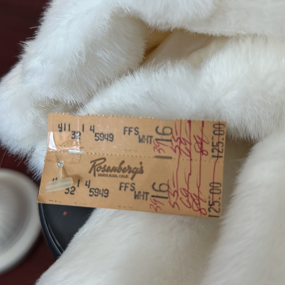 Vintage Item House Inc Faux Fur White Coat NWT - Picture 11 of 12